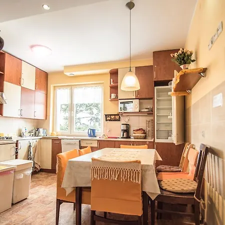 Wanda Проживание в семье *